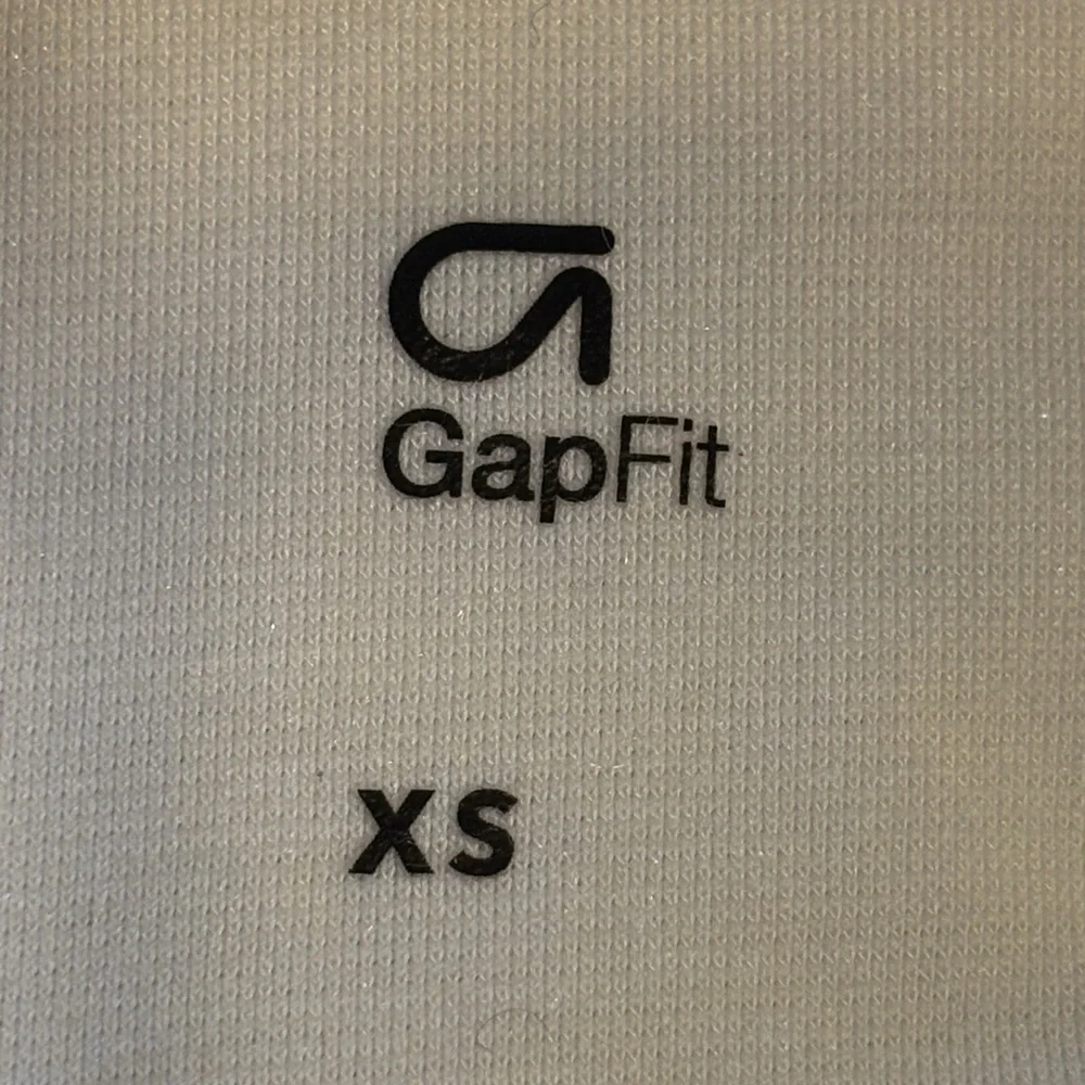 Gap Fit Low Impact Gray & WhiteGym‎ Activewear Sports Bra 4 Way Stretch XS